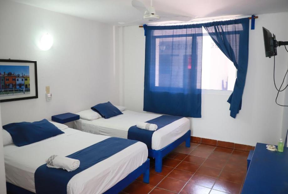 Hotel & Hostal Mayflower Puerto Escondido  Extérieur photo
