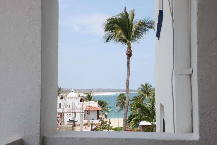 Hotel & Hostal Mayflower Puerto Escondido  Extérieur photo