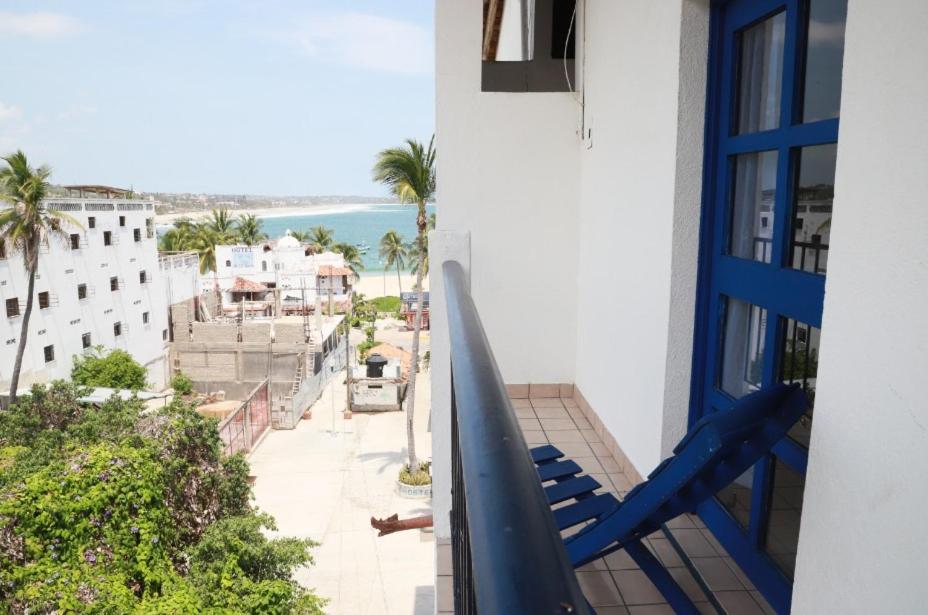 Hotel & Hostal Mayflower Puerto Escondido  Extérieur photo