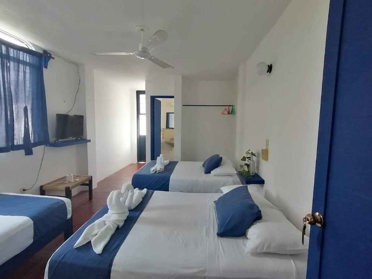 Hotel & Hostal Mayflower Puerto Escondido  Extérieur photo